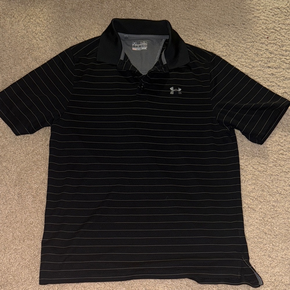 Under Armour Men's Black Striped Polo Shirt
Size Men’s Medium